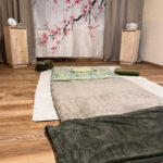 Massageraum in Weißwasser für energetische Massage und Fußreflexzonenmassage